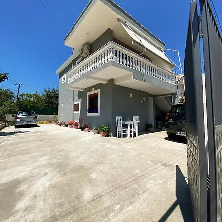 בית הארחה Sunny Vlorë