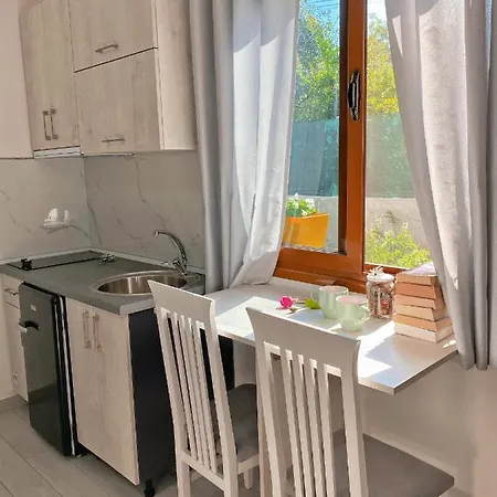 게스트하우스 Sunny Vlorë