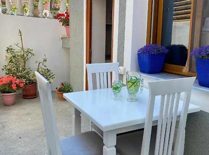 Sunny בית הארחה Vlorë